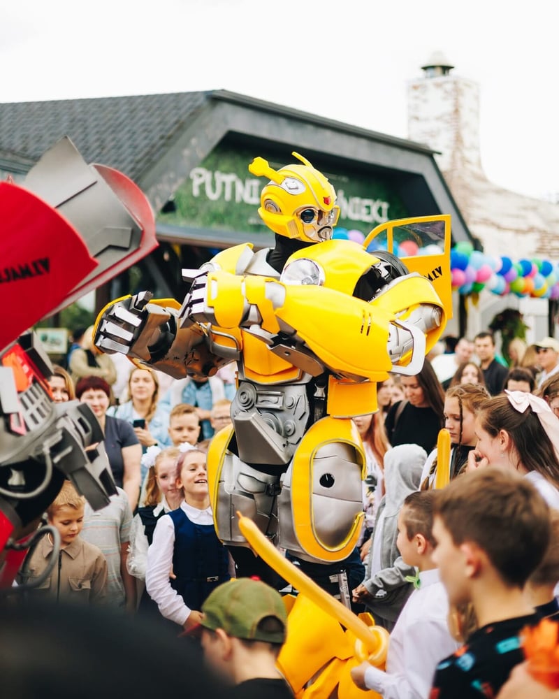 Bumblebee robots